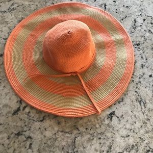 Floppy Beach Hat